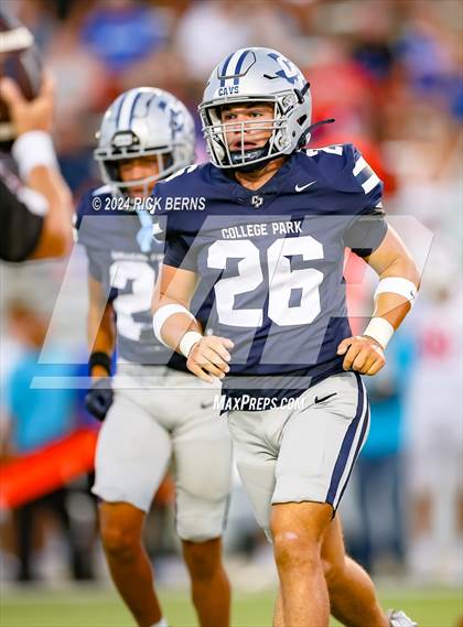 Thumbnail 1 in College Park vs Oak Ridge photogallery.