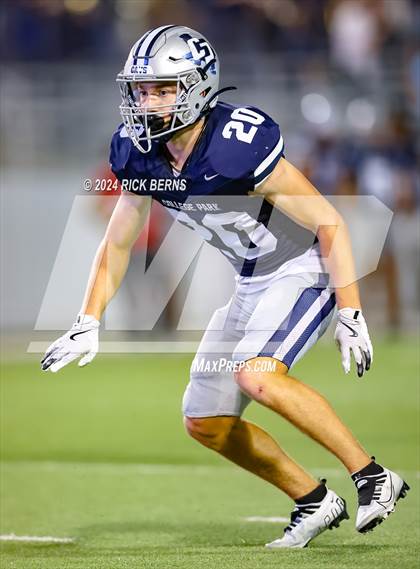Thumbnail 1 in College Park vs Oak Ridge photogallery.