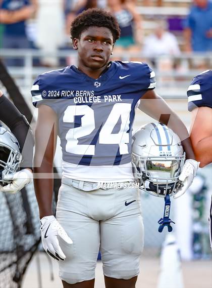 Thumbnail 2 in College Park vs Oak Ridge photogallery.