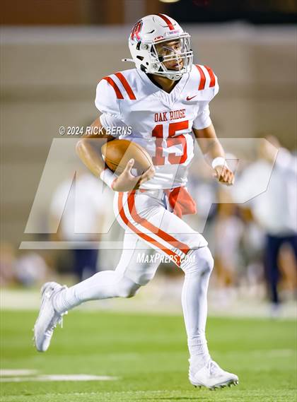 Thumbnail 3 in College Park vs Oak Ridge photogallery.