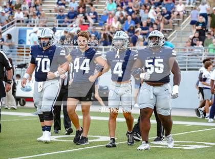 Thumbnail 2 in College Park vs Oak Ridge photogallery.