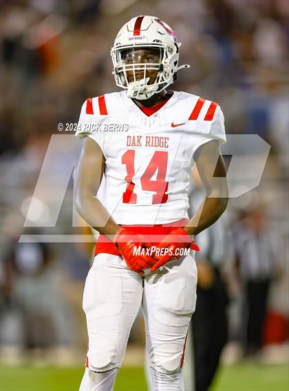 Thumbnail 2 in College Park vs Oak Ridge photogallery.