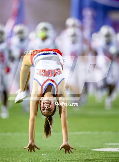 Thumbnail 1 in College Park vs Oak Ridge photogallery.