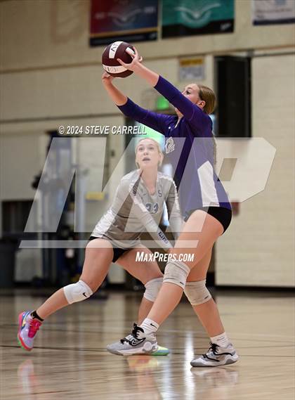 Thumbnail 3 in Shasta @ West Valley photogallery.