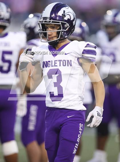 Thumbnail 2 in Terry vs. Angleton photogallery.