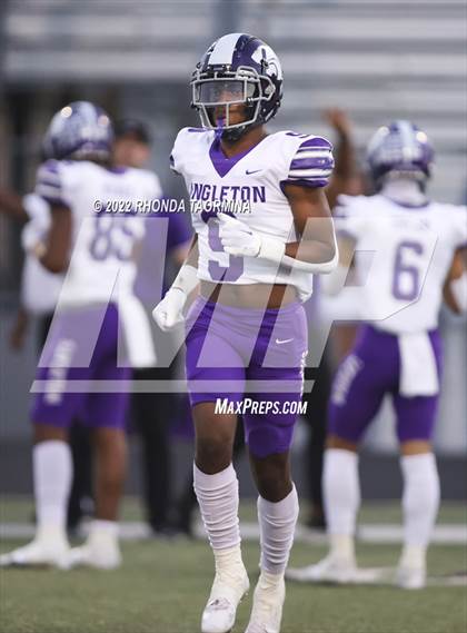 Thumbnail 3 in Terry vs. Angleton photogallery.