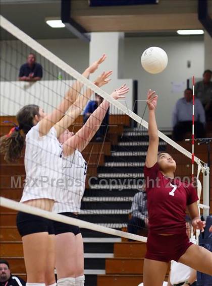 Thumbnail 3 in Coastal Christian vs. Connelly (CIF SS D5-AA Final) photogallery.