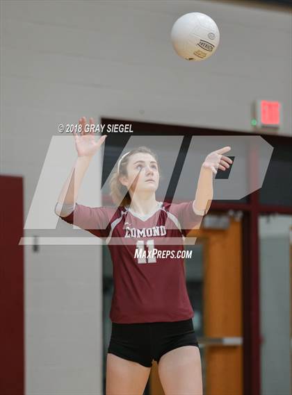 Thumbnail 3 in Edmond Memorial photogallery.
