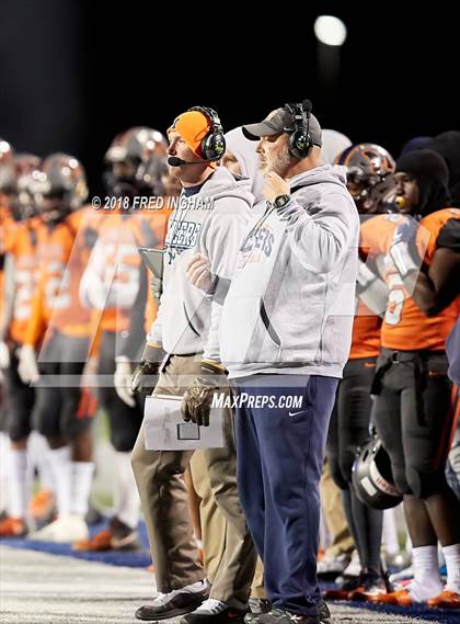 Thumbnail 1 in Manchester vs. Freedom (VHSL Class 6 Championship) photogallery.