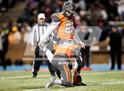 Thumbnail 3 in Manchester vs. Freedom (VHSL Class 6 Championship) photogallery.