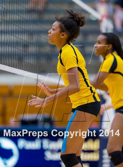 Thumbnail 2 in Brennan vs Clark (NISD Volleyball Tournament) photogallery.