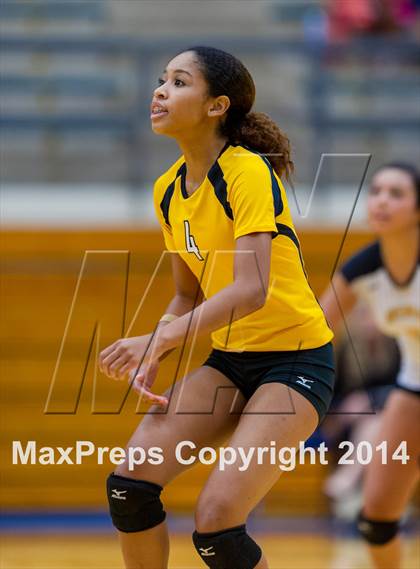 Thumbnail 3 in Brennan vs Clark (NISD Volleyball Tournament) photogallery.