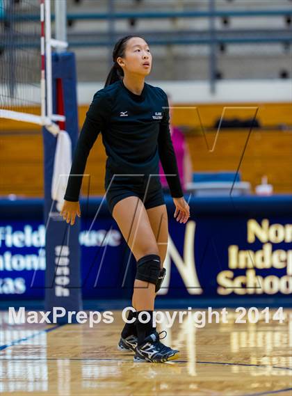 Thumbnail 3 in Brennan vs Clark (NISD Volleyball Tournament) photogallery.