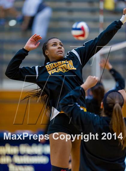 Thumbnail 3 in Brennan vs Clark (NISD Volleyball Tournament) photogallery.