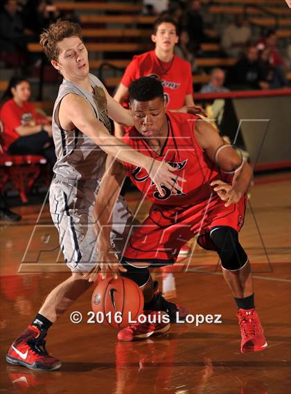 Thumbnail 3 in Sonora vs. Colony (Nike Extravaganza) photogallery.