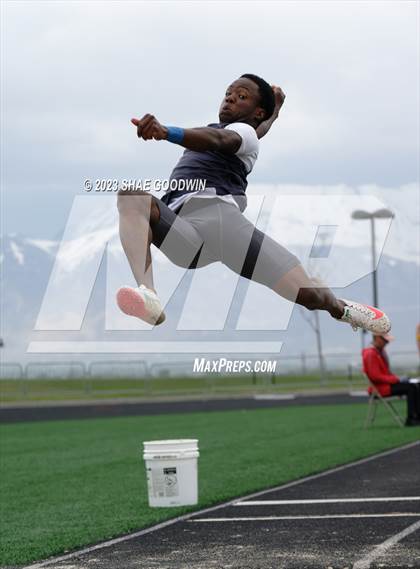 Thumbnail 3 in UHSAA 6A Region 4 Championships  photogallery.