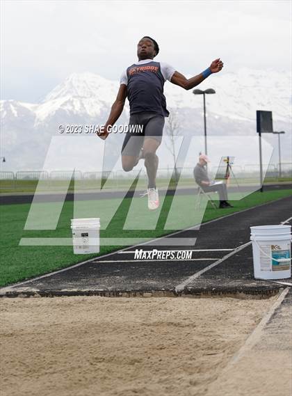 Thumbnail 1 in UHSAA 6A Region 4 Championships  photogallery.