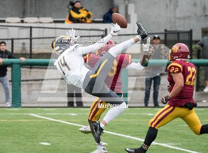 Thumbnail 1 in O'Dea vs. Bellevue (WIAA 3A Semifinal) photogallery.