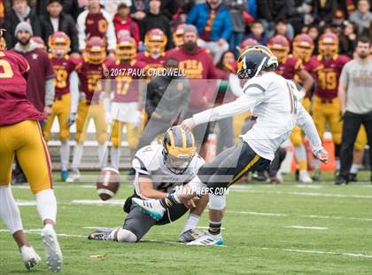 Thumbnail 2 in O'Dea vs. Bellevue (WIAA 3A Semifinal) photogallery.