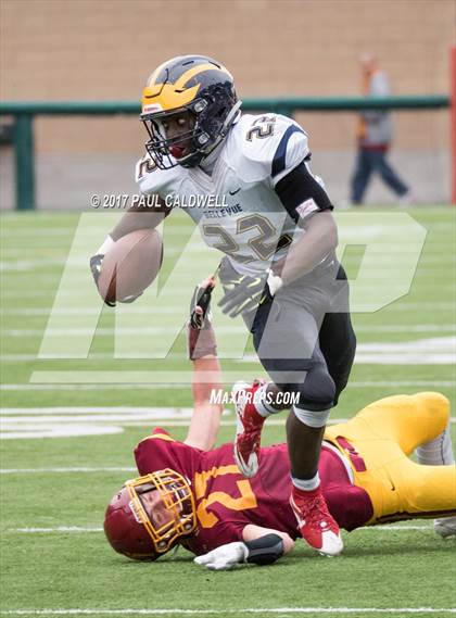 Thumbnail 3 in O'Dea vs. Bellevue (WIAA 3A Semifinal) photogallery.