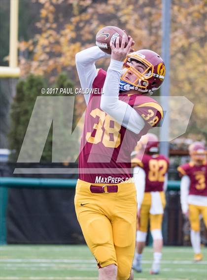 Thumbnail 1 in O'Dea vs. Bellevue (WIAA 3A Semifinal) photogallery.
