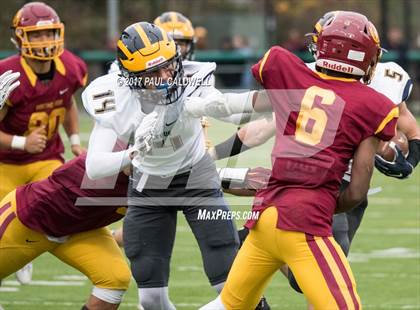 Thumbnail 3 in O'Dea vs. Bellevue (WIAA 3A Semifinal) photogallery.