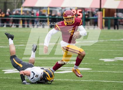 Thumbnail 3 in O'Dea vs. Bellevue (WIAA 3A Semifinal) photogallery.