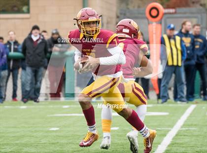 Thumbnail 3 in O'Dea vs. Bellevue (WIAA 3A Semifinal) photogallery.