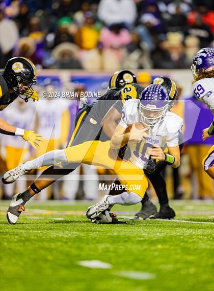 Thumbnail 3 in Northwestern vs Irmo (SCHSL 5A Div. 2 Final) photogallery.
