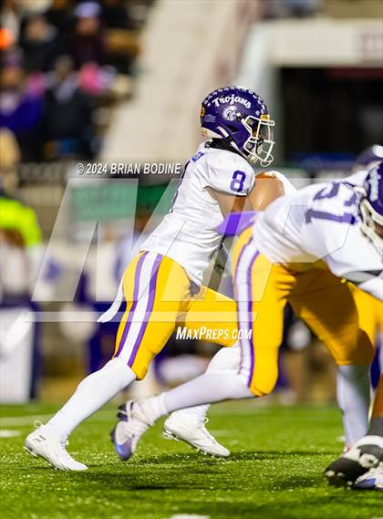 Thumbnail 3 in Northwestern vs Irmo (SCHSL 5A Div. 2 Final) photogallery.