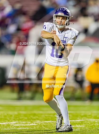 Thumbnail 3 in Northwestern vs Irmo (SCHSL 5A Div. 2 Final) photogallery.
