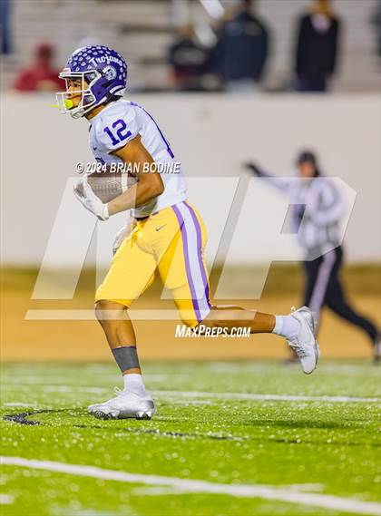 Thumbnail 1 in Northwestern vs Irmo (SCHSL 5A Div. 2 Final) photogallery.