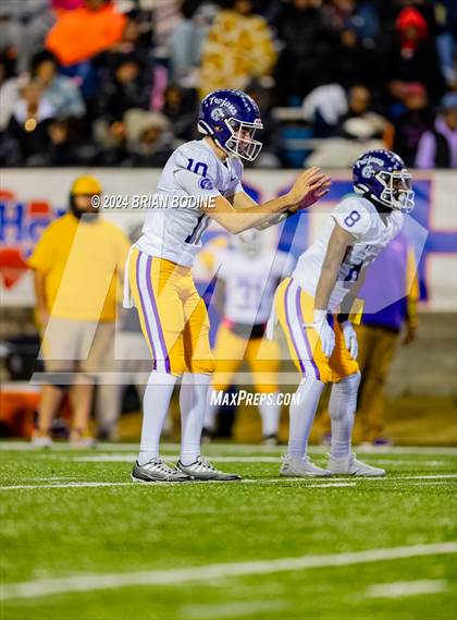 Thumbnail 3 in Northwestern vs Irmo (SCHSL 5A Div. 2 Final) photogallery.