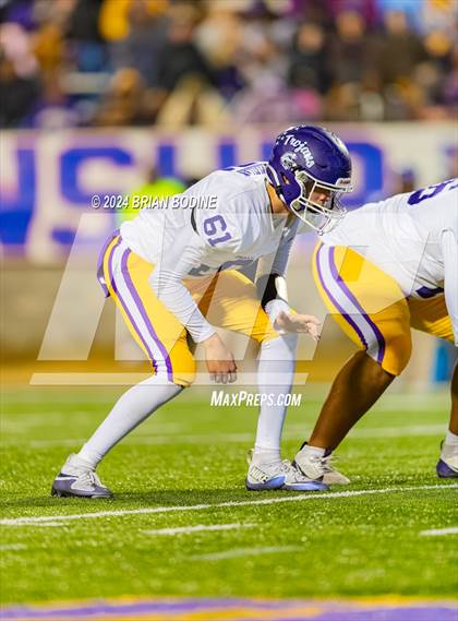 Thumbnail 3 in Northwestern vs Irmo (SCHSL 5A Div. 2 Final) photogallery.