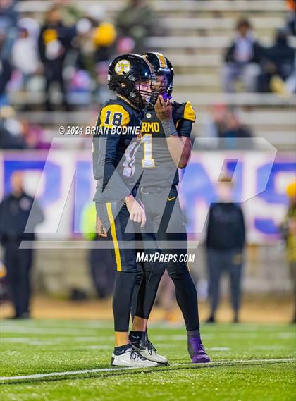 Thumbnail 2 in Northwestern vs Irmo (SCHSL 5A Div. 2 Final) photogallery.