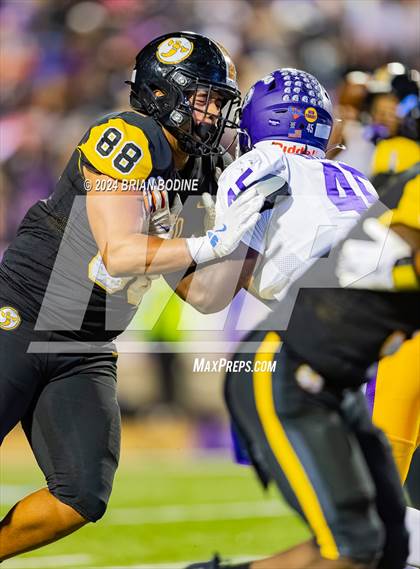Thumbnail 3 in Northwestern vs Irmo (SCHSL 5A Div. 2 Final) photogallery.