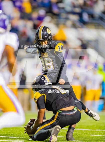 Thumbnail 3 in Northwestern vs Irmo (SCHSL 5A Div. 2 Final) photogallery.