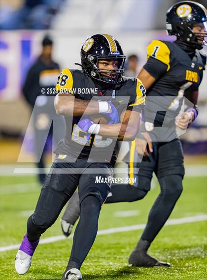 Thumbnail 1 in Northwestern vs Irmo (SCHSL 5A Div. 2 Final) photogallery.
