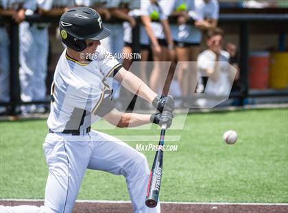 Thumbnail 2 in Forney vs Reedy (5A Regional Playoff) photogallery.