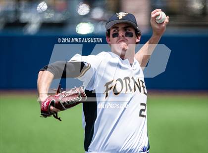 Thumbnail 1 in Forney vs Reedy (5A Regional Playoff) photogallery.