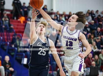 Thumbnail 2 in Shamokin Area vs. Central Columbia (PIAA District 4 Class 4A Semifinal) photogallery.