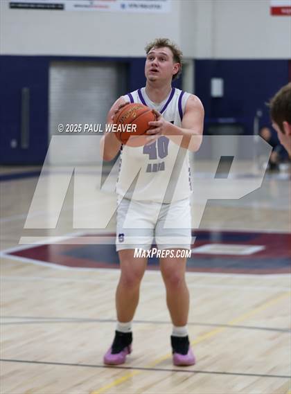 Thumbnail 1 in Shamokin Area vs. Central Columbia (PIAA District 4 Class 4A Semifinal) photogallery.