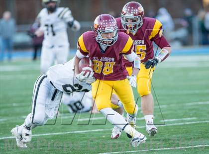 Thumbnail 3 in Joel Barlow vs. St. Joseph (CIAC Class M Semifinal) photogallery.