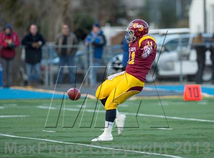 Thumbnail 1 in Joel Barlow vs. St. Joseph (CIAC Class M Semifinal) photogallery.