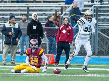 Thumbnail 2 in Joel Barlow vs. St. Joseph (CIAC Class M Semifinal) photogallery.