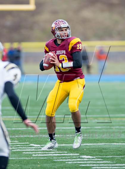 Thumbnail 3 in Joel Barlow vs. St. Joseph (CIAC Class M Semifinal) photogallery.