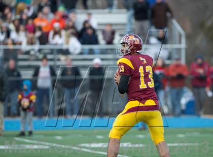 Thumbnail 1 in Joel Barlow vs. St. Joseph (CIAC Class M Semifinal) photogallery.