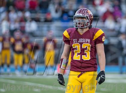 Thumbnail 3 in Joel Barlow vs. St. Joseph (CIAC Class M Semifinal) photogallery.