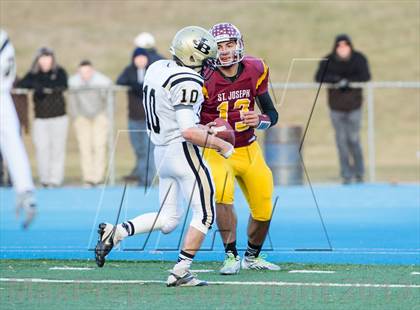 Thumbnail 3 in Joel Barlow vs. St. Joseph (CIAC Class M Semifinal) photogallery.