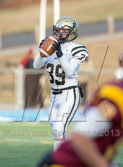 Thumbnail 2 in Joel Barlow vs. St. Joseph (CIAC Class M Semifinal) photogallery.